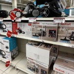 Nie tylko patelnie. Tefal zaskoczył odkurzaczem piorącym. W Auchan kupisz go 260 zł taniej