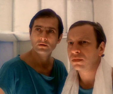 Nie tylko "Rejs" i "Seksmisja". Autorskie narracje do kultowych polskich filmów