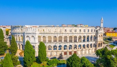 Nie tylko rzymskie Koloseum. W tym mieście znajduje się bardzo podobny antyczny amfiteatr