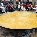 Nie tylko święconka czy malowanie pisanek. Te zwyczaje świąteczne mogą zaskoczyć