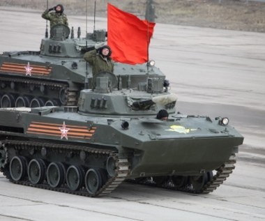 Nie tylko T-90. Rosyjska armia zasilona nową partią BMP-3 i BMD-4M 