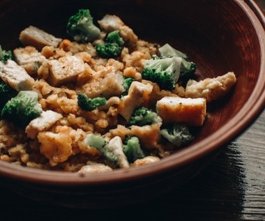 Nie tylko ziemniaki i ryż. Pomysły na zdrowe i lekkie obiady bez glutenu
