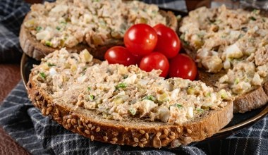 Nie unikaj tej ryby, ma bardzo dużo żelaza i witaminy D3. Robię z niej wybitną pastę do kanapek