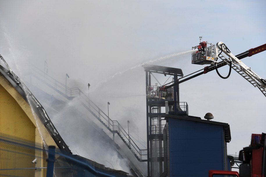 Nie wiadomo, co spowodowało wybuch ognia /Marcin Gadomski /PAP