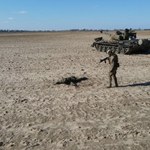 "Nie widział sensu walki". Rosyjski żołnierz poddał się razem z czołgiem
