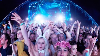 Nie wiedziała, że jest w ciąży, i urodziła w namiocie. Podczas festiwalu techno