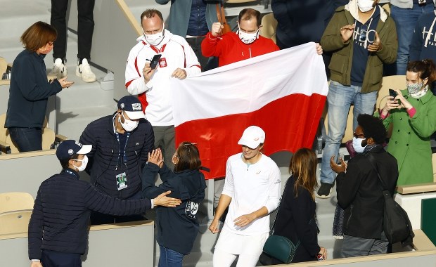 "Nie wiem, co się dzieje!". Zobacz radość Igi Świątek po zwycięstwie w French Open 