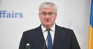 "Nie wolno nakręcać spirali nienawiści". Szef MSZ Ukrainy komentuje aferę o "Bohaterów UPA"