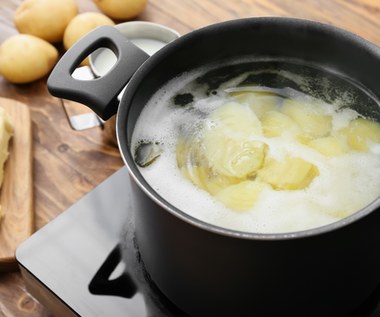 Nie wylewaj wody po ziemniakach. Ma wiele zaskakujących zastosowań