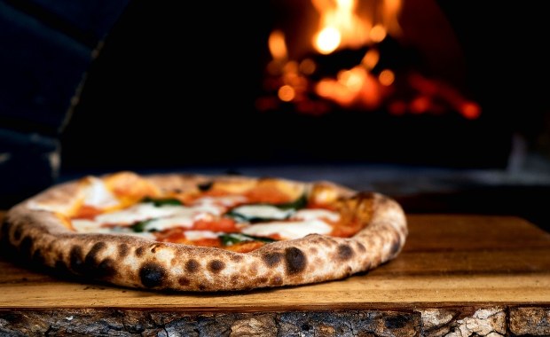 Nie zapłacił za pizzę. Został zatrzymany