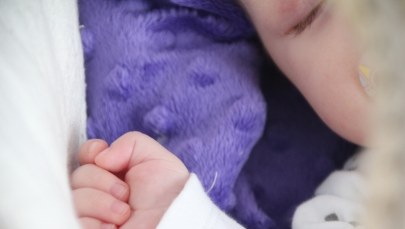 Nie zgodzili się na szczepienie córki. Ruszył proces o ograniczenie praw rodzicielskich