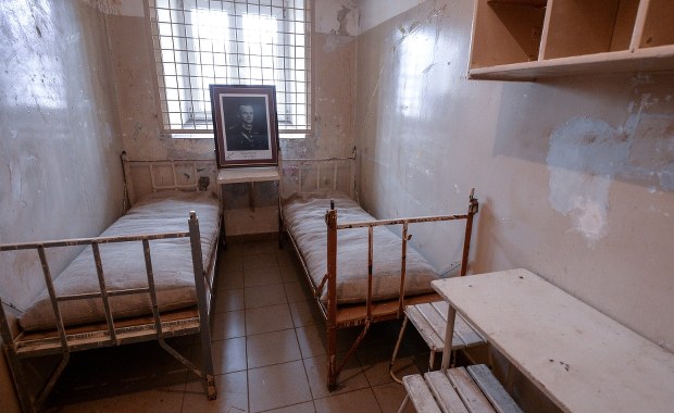 Nie znaleziono szczątków Pileckiego przy Rakowieckiej. To jednak nie koniec poszukiwań