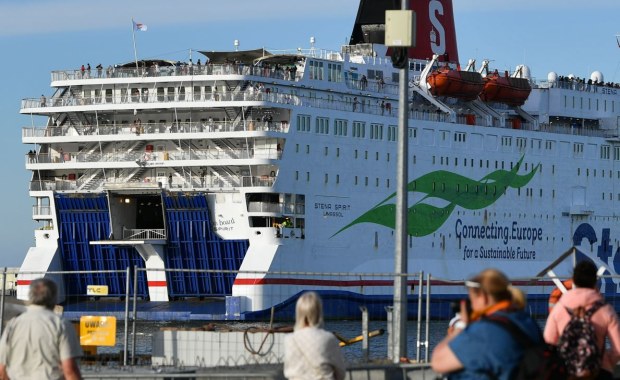 Nie żyją matka i syn, którzy wypadli z promu na Bałtyku 