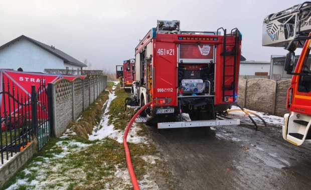 Nie żyje 11-letnie dziecko. Tragiczny pożar w Myjomicach