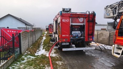 Nie żyje 11-letnie dziecko. Tragiczny pożar w Myjomicach