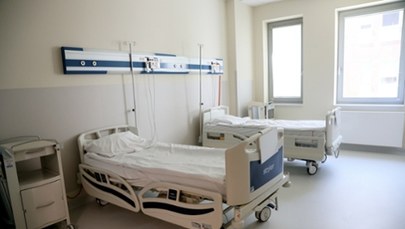 Nie żyje 14-latek przygnieciony przez konar drzewa