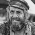 Skrzypek na dachu Nie żyje aktor znany ze "Skrzypka na dachu". Chaim Topol miał 87 lat