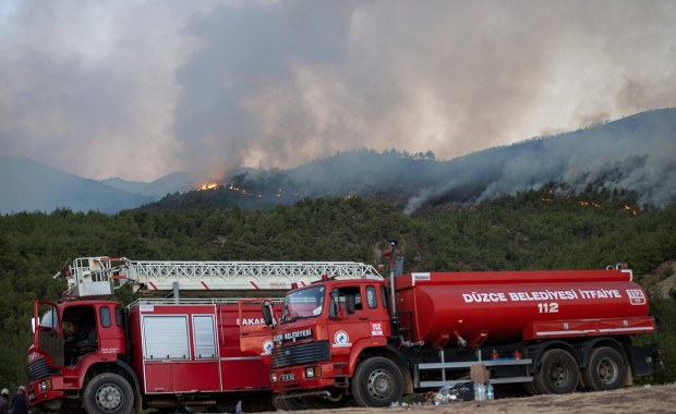 Nie żyje "co najmniej 10 osób". Tragiczny bilans pożaru w Turcji