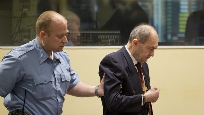 Nie żyje generał skazany za masakrę w Srebrenicy. Zmarł w celi