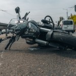 Nie żyje motocyklista, który wjechał w ludzi w Warszawie 