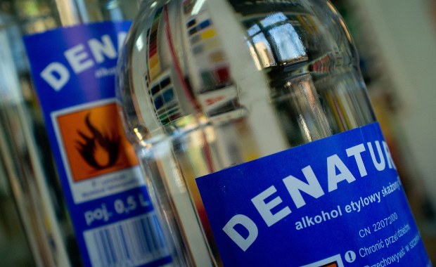 ​Nie żyje trzech mężczyzn. Zatruli się alkoholem nieznanego pochodzenia