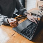bank Nieautoryzowana płatność na koncie. Bank ma konkretny termin na zwrot pieniędzy
