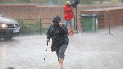 Niebezpieczna pogoda. RCB rozsyła alerty 
