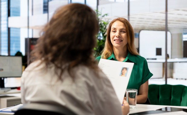 Niebezpieczna praktyka dotarła do Polski. Ludzkie losy w rękach "zimnych algorytmów"