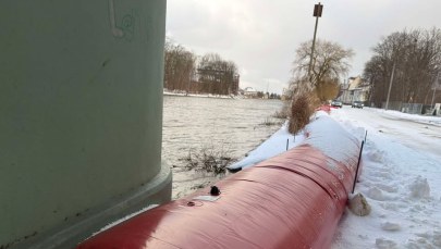 Niebezpieczna sytuacja w Elblągu. Wprowadzono alarm przeciwpowodziowy, odwołano sylwestra