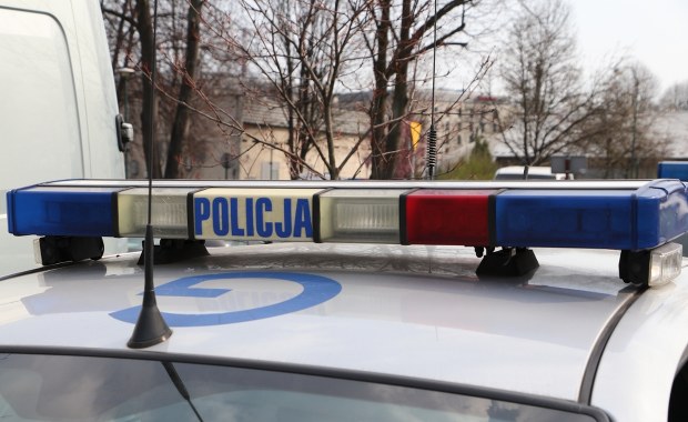 Niebezpieczne manewry i niesprawne auta. Policja walczy z ulicznymi wyścigami