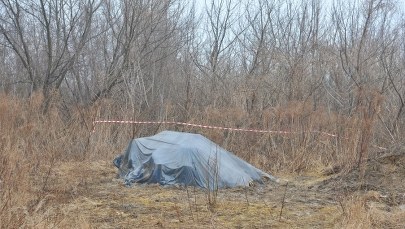 Niebezpieczne substancje w Łodzi. W beczkach znaleziono sodę oczyszczoną