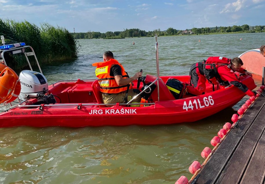 Niebezpieczne zdarzenie na Zalewie Kraśnickim /Kpt. Maciej Piątek, Komenda Powiatowa PSP w Kraśniku /Państwowa Straż Pożarna