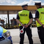 Niebezpieczne zjawisko na bramkach autostrady A1. Policjanci muszą działać