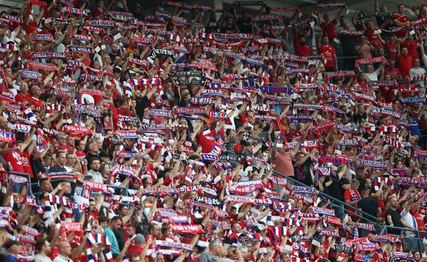 Niebezpieczny incydent przed meczem Wisły Kraków. Ktoś ostrzelał stadion