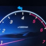 Niebieska kontrolka silnika świeci się dłużej niż zwykle. To może oznaczać kłopot