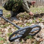 Niecodzienne znalezisko w Polsce. Poszukiwacz odkopał to w lesie na Podkarpaciu