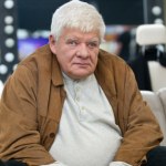 Tomasz Knapik Niedawno minęły trzy lata od śmierci Knapika. Tak teraz wygląda jego grób