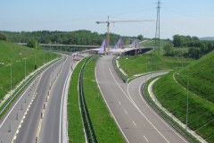 Niedokończony most w Mszanie i pusta A1