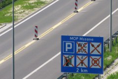 Niedokończony most w Mszanie i pusta A1