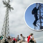 Tatry "Niedopuszczalne" zachowanie turysty na Giewoncie. Wszedł na krzyż
