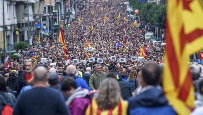 Niedzielne referendum w Katalonii: "Nie wiemy, co się wydarzy. Wiemy, że musimy tu zostać"