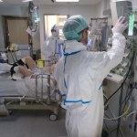 Niedzielski: Ograniczamy liczbę łóżek covidowych w szpitalach