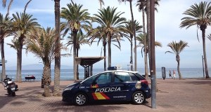 Niefortunny spacer z psem. Poszukiwany przez Polskę został zatrzymany na Teneryfie