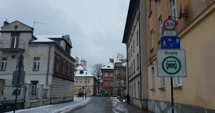 Nieistniejąca już Strefa Czystego Transportu na krakowskim Kazimierzu /INTERIA.PL