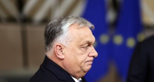 "Niekompetentny, zmęczony". Takiej recenzji Orban się nie spodziewał