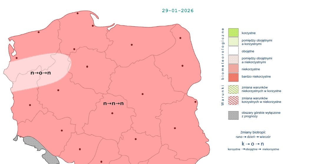 Niekorzystne warunki w czwartek będą panować praktycznie wszędzie /IMGW /