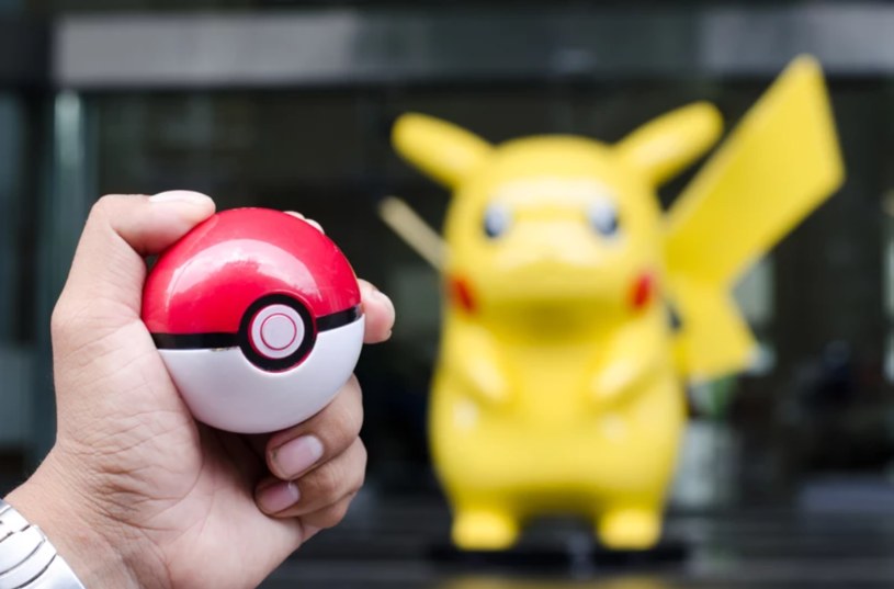 Niektóre karty Pokemon są warte miliony złotych /123rf.com /INTERIA.PL
