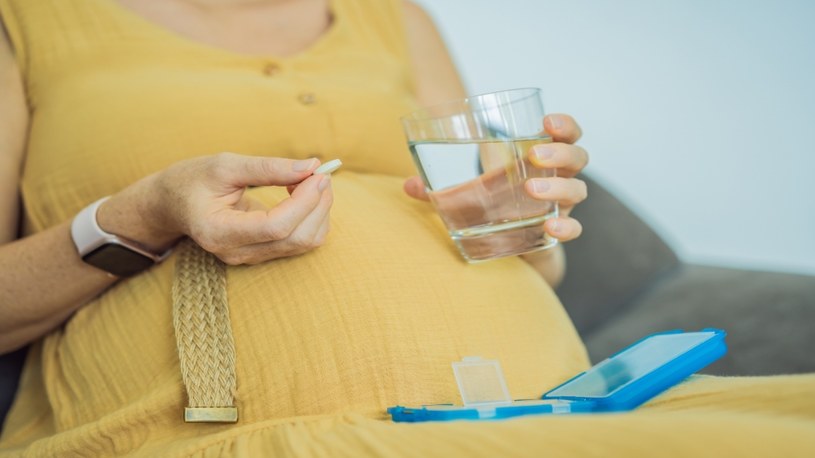 Niektóre leki na zgagę są dozwolone w ciąży i warto po nie sięgnąć, jeśli domowe sposoby nie pomagają /123RF/PICSEL