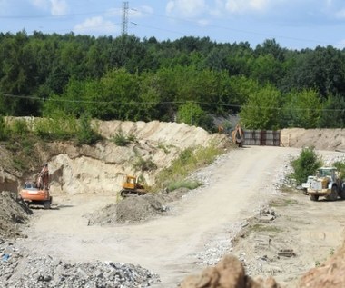 Nielegalne składowisko odpadów w Rutkach. Dwaj mężczyźni zatrzymani