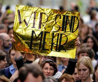 Niemcy: 9 rannych podczas demonstracji i kontrdemonstracji w Chemnitz 